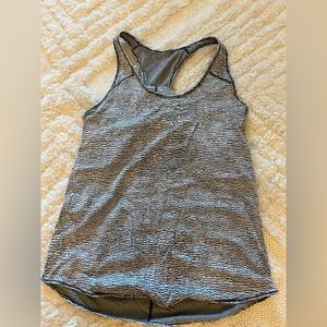 Lululemon tank top